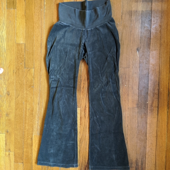 Maternity Velour Tracksuit Set - Picture 3 of 5